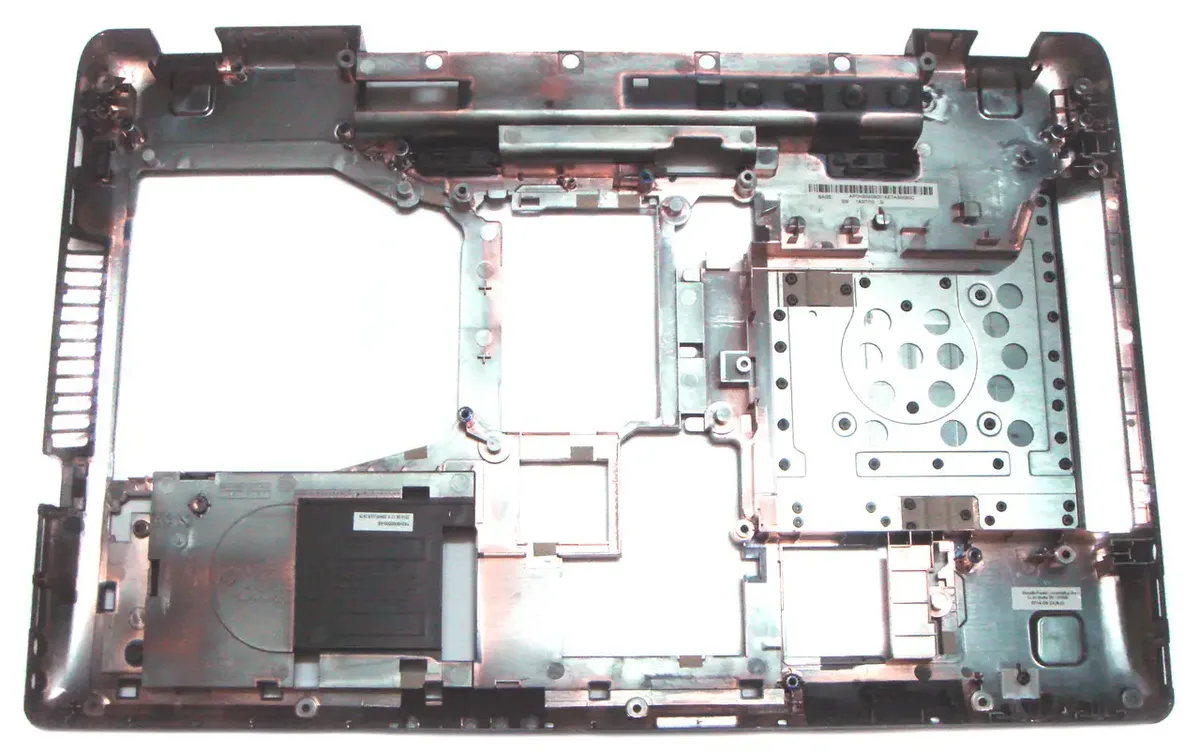 Нижня частина корпусу LENOVO IdeaPad Y570 (піддон, корито, дно, низ)